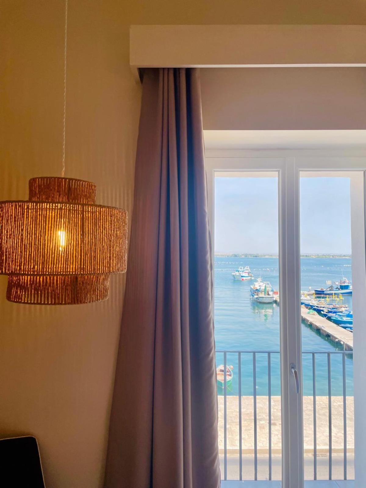 Palazzo Mata Boutique Hotel Taranto Exterior foto